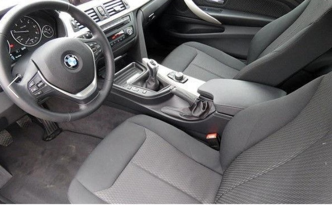 Left hand drive car BMW 4 SERIES (01/03/2015) - 